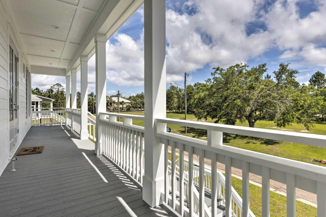 Coastal Waveland House Half Block To Pub Beach Villa Exterior photo